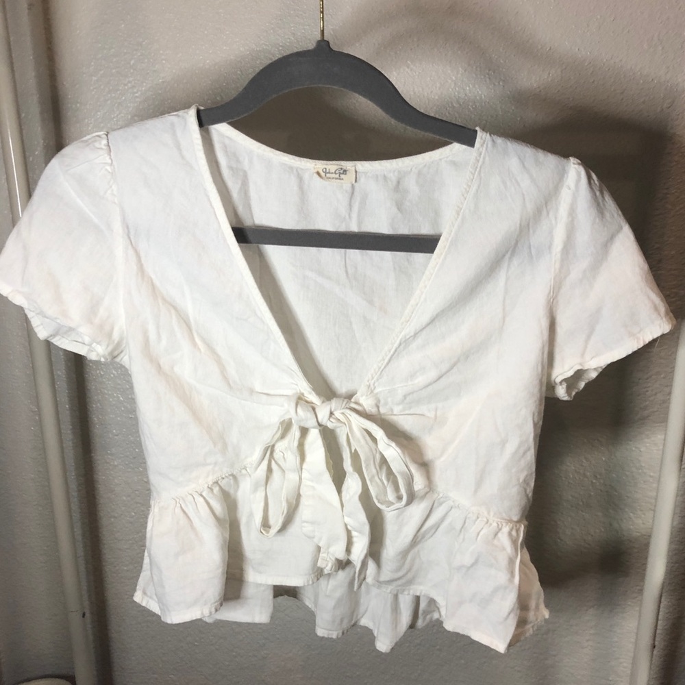 front tie top from pacsun
